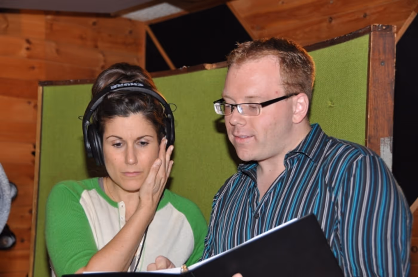 Exclusive Photos: Stephanie J. Block & THE MYSTERY OF EDWIN DROOD Cast Sing 'Carols For A Cure'  Image