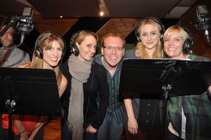 Janine DiVita, Shannon Lewis, Richard Rockage, Betsy Wolfe and Jenifer Foote Photo