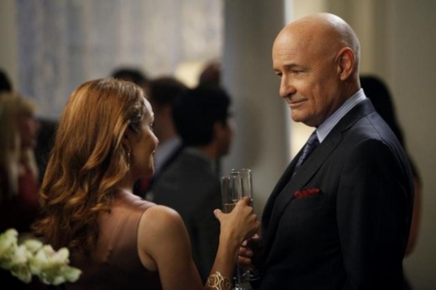 Photo Coverage: Preview 666 PARK AVENUE'S October 7 Episode!  Image