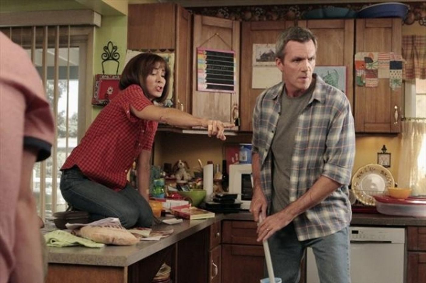 Photo Coverage: Sneak Peak at THE MIDDLE on ABC 10/10  Image