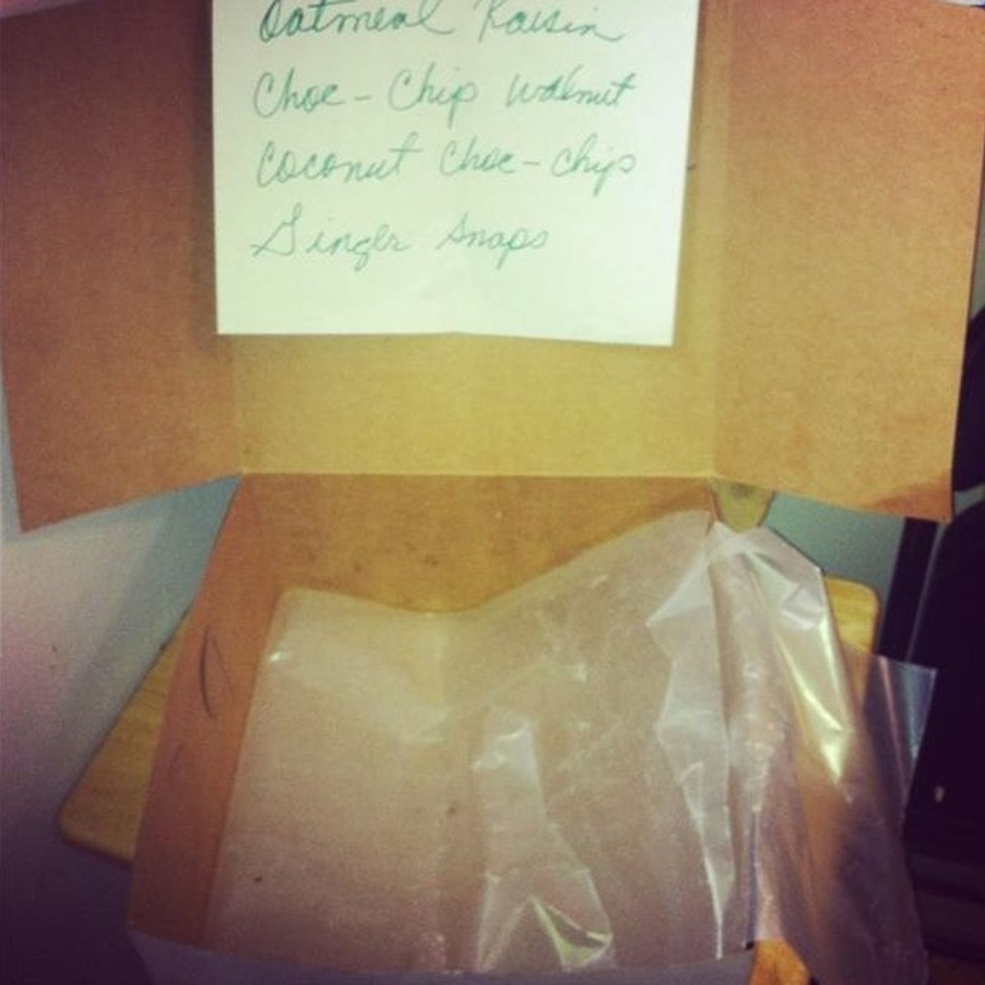 Photo Flash: Saturday Intermission Pics, Sept 22 - Telly Leung's First ALLEGIANCE SIP, NEWSIES and More!  Image