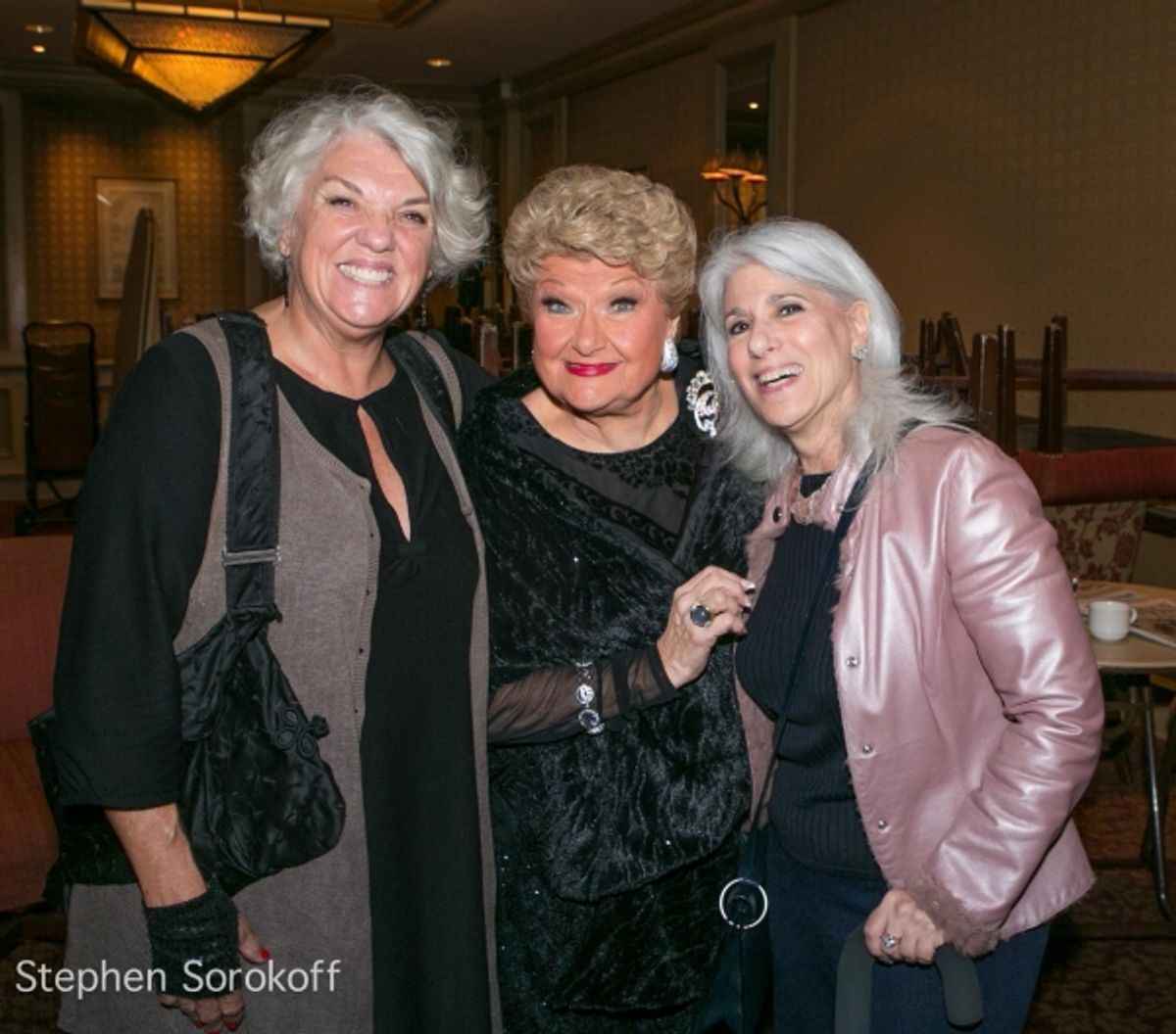  Tyne Daly, Marilyn Maye, Jamie deRoy at 