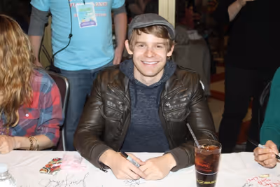  Andrew Keenan-Bolger  Photo