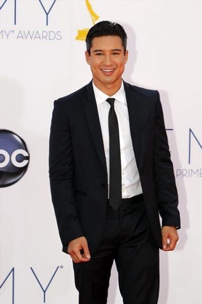  THE 64TH PRIMETIME EMMY(r) AWARDS - The 64th Primetime Emmy Awards broadcasts live f Photo