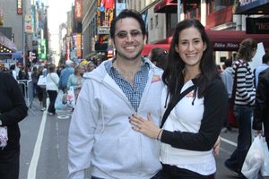 Robert Diamond and Jennifer Diamond @ BroadwayWorld Robert Diamond and Jennifer Diamond Photo