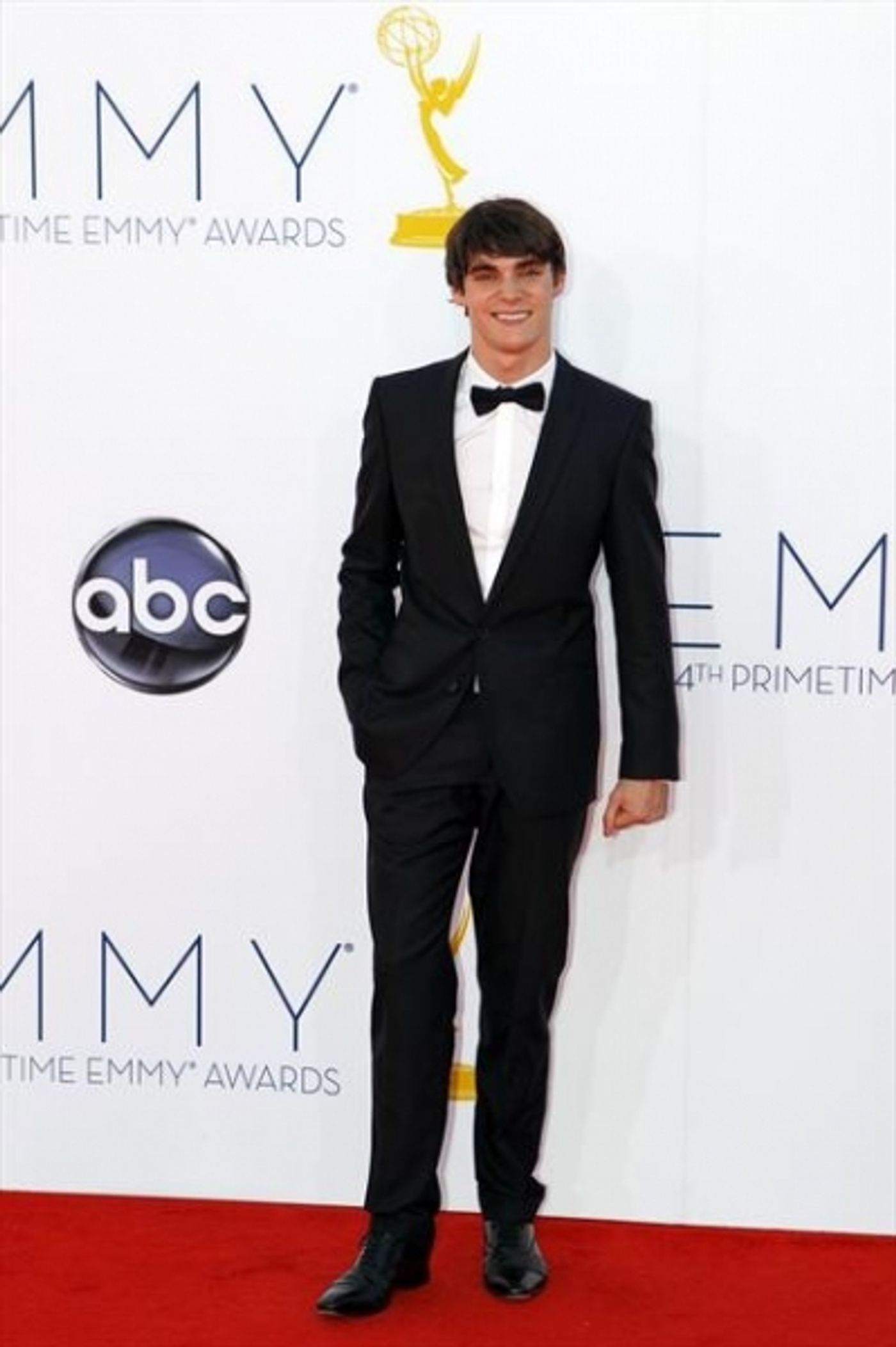 Photo Coverage: 2012 Emmys Red Carpet - Part 2  Image