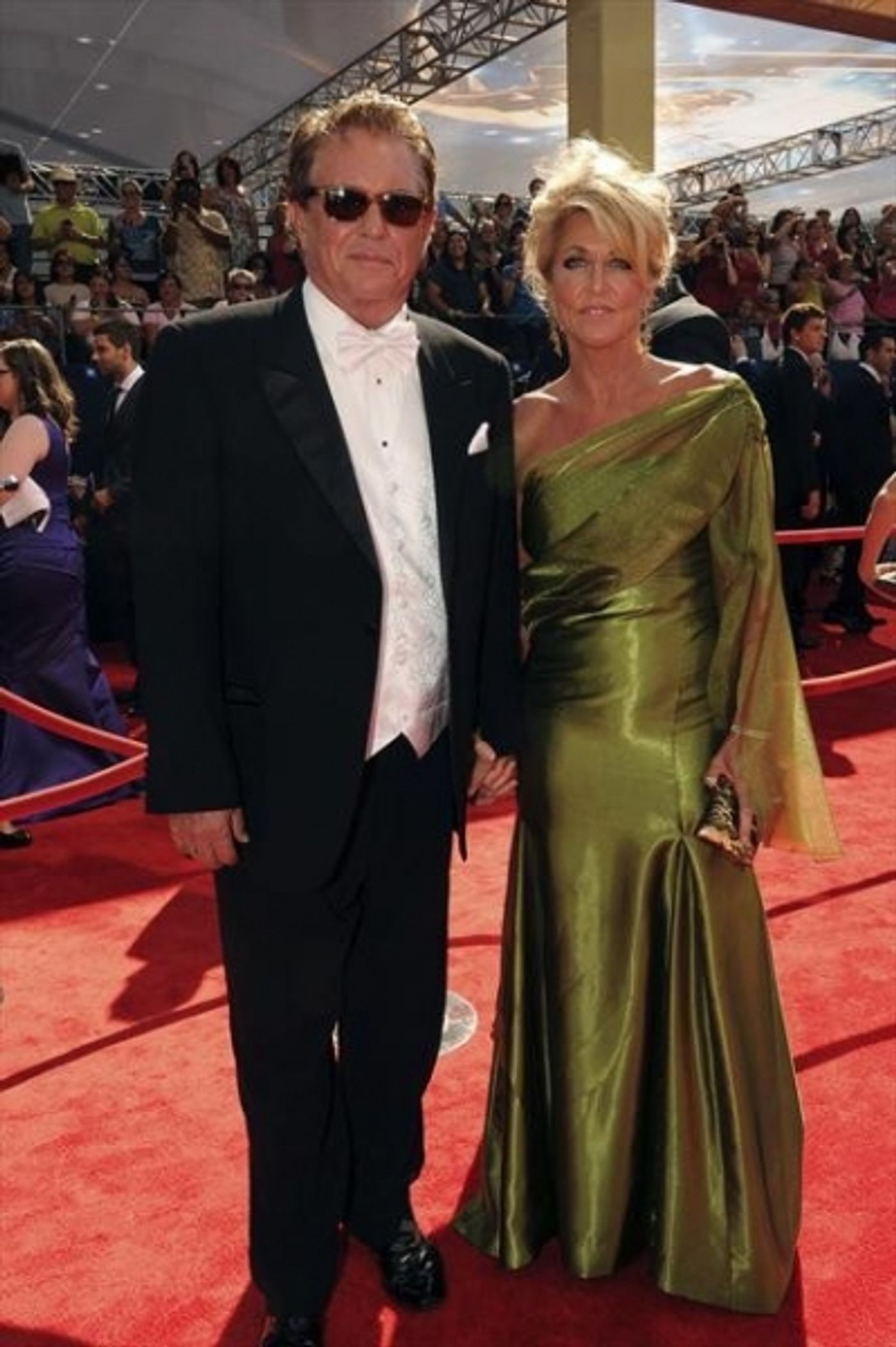 Photo Coverage: 2012 Emmys Red Carpet - Part 2  Image