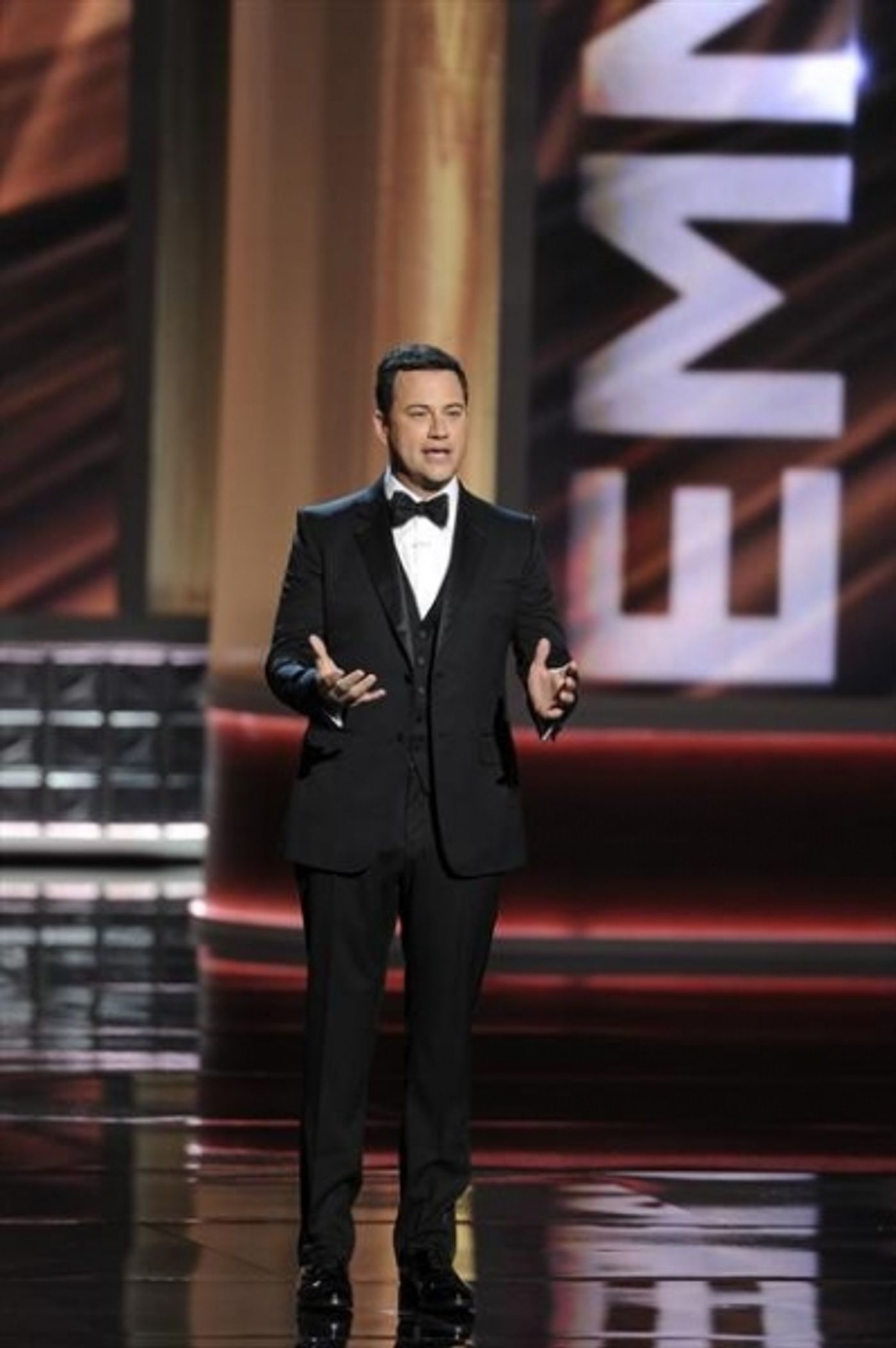 Photo Coverage: Inside the 2012 Emmy Awards - Part One!  Image