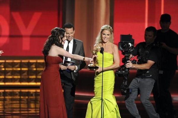  THE 64TH PRIMETIME EMMY(r) AWARDS - The 64th Primetime Emmy Awards broadcasts live f Photo