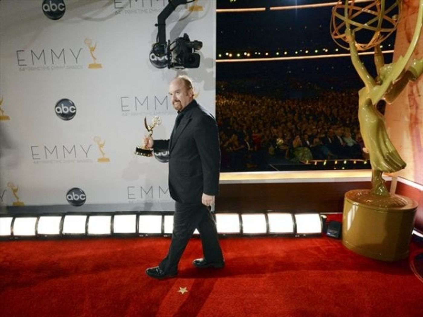 Photo Coverage: Inside the 2012 Emmy Awards - Part One!  Image