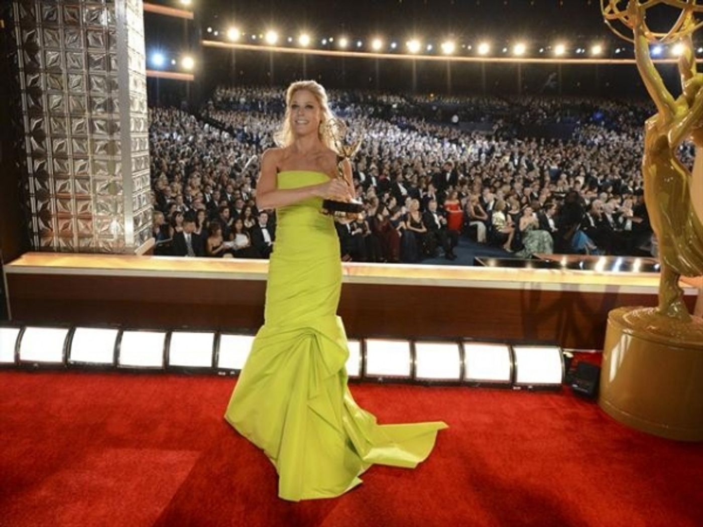 Photo Coverage: Inside the 2012 Emmy Awards - Part One!  Image