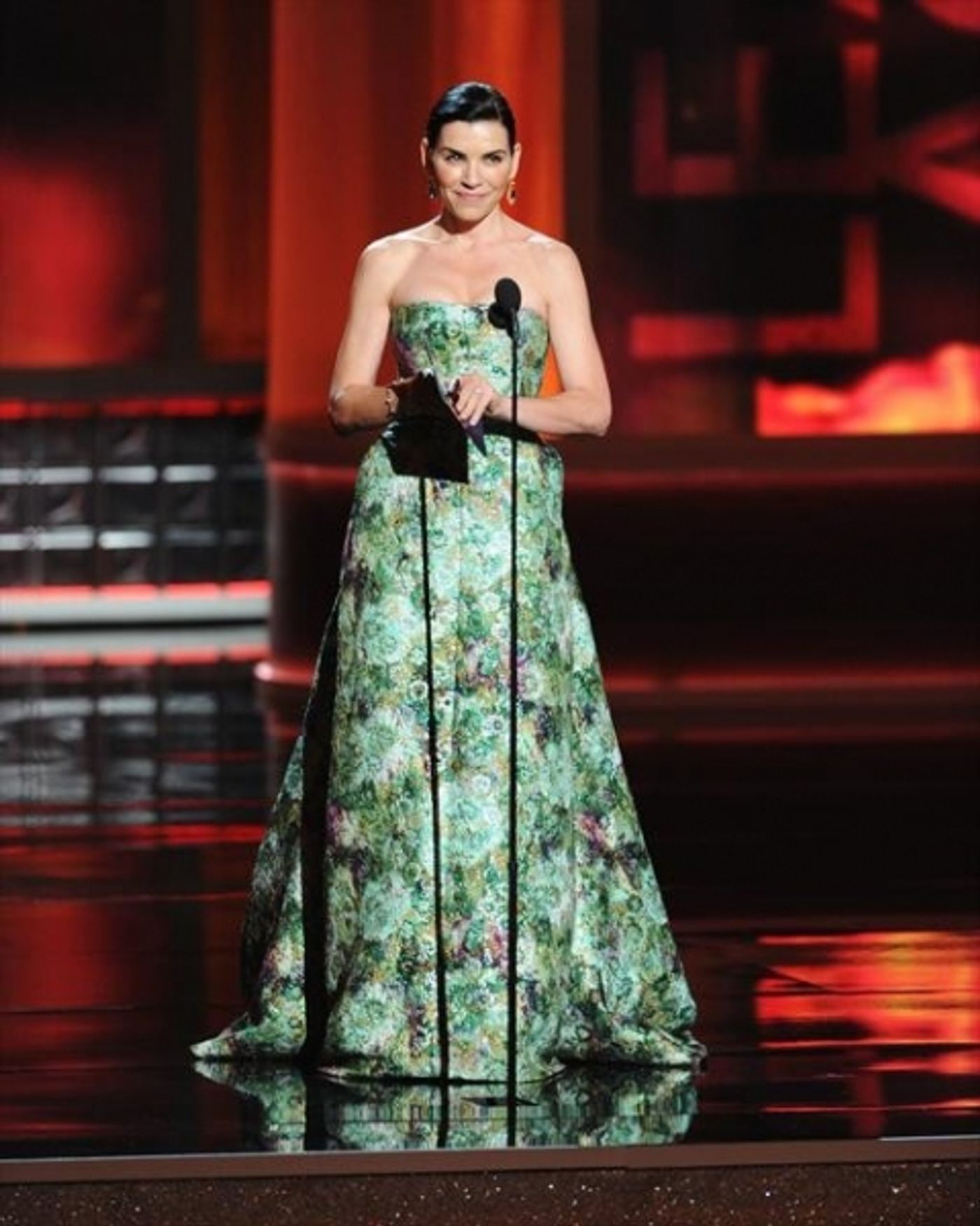 Photo Coverage: Inside the 2012 Emmy Awards - Part Two!  Image