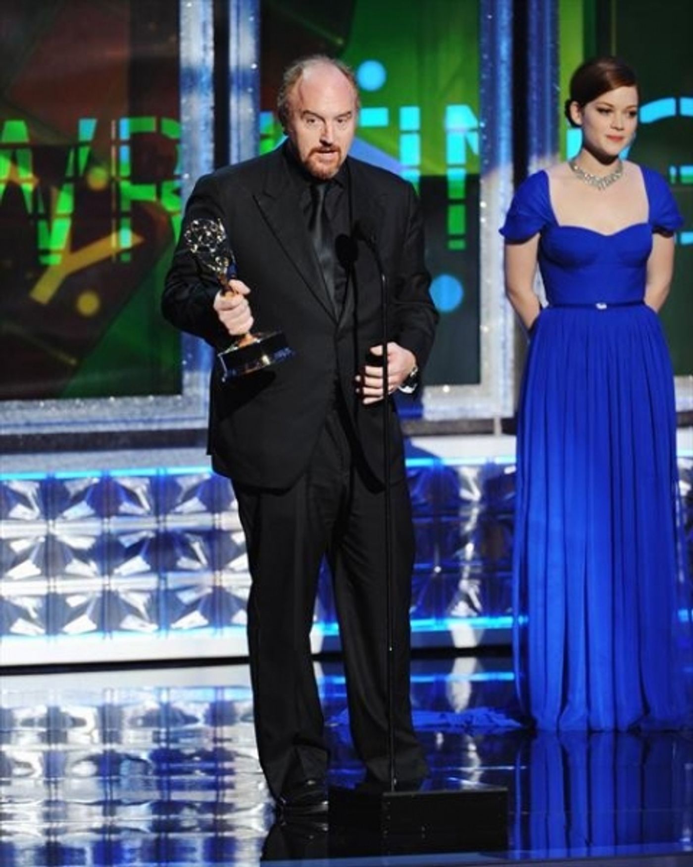Photo Coverage: Inside the 2012 Emmy Awards - Part Two!  Image