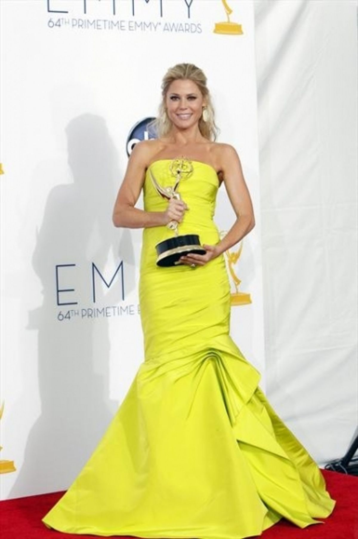  THE 64TH PRIMETIME EMMY(r) AWARDS - The 64th Primetime Emmy Awards broadcasts live from 8:00-11:00 p.m., ET/5:00-8:00 p.m., PT., Sunday, September 23, 2012 exclusively on ABC. (ABC/RICK ROWELL)JULIE BOWEN at 