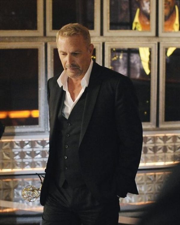  THE 64TH PRIMETIME EMMY(r) AWARDS - The 64th Primetime Emmy Awards broadcasts live f Photo