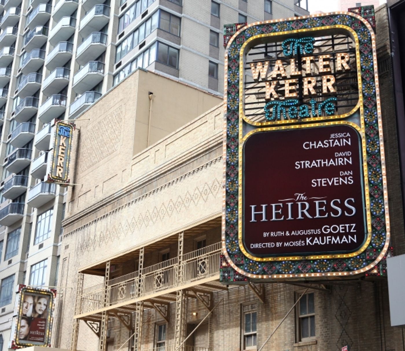 Photo Coverage: THE HEIRRESS Loads In at the Walter Kerr Theatre Photo Coverage: THE HEIRRESS Loads In at the Walter Kerr Theatre Image