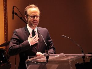 John Benjamin Hickey @ BroadwayWorld John Benjamin Hickey Photo