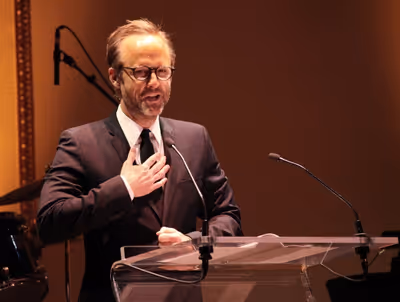  John Benjamin Hickey Photo