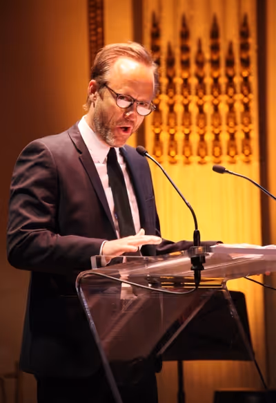  John Benjamin Hickey Photo