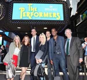 The cast and creative team from "The Performers", the left actress Jenni Barber, actress Alicia Silverstone, actor Cheyenne Jackson, actress Ari Graynor, playwright David West Read, actor Daniel Breaker and actor Henry Winkler @ BroadwayWorld The cast and creative team from "The Performers", the left actress Jenni Barber, act Photo