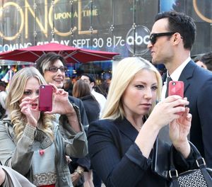 The cast and creative team of "The Performers", from left, actress Jenni Barber, actress Ari Graynor, producer Robyn Goodman and actor Cheyenne Jackson @ BroadwayWorld The cast and creative team of "The Performers", from left, actress Jenni Barber, act Photo