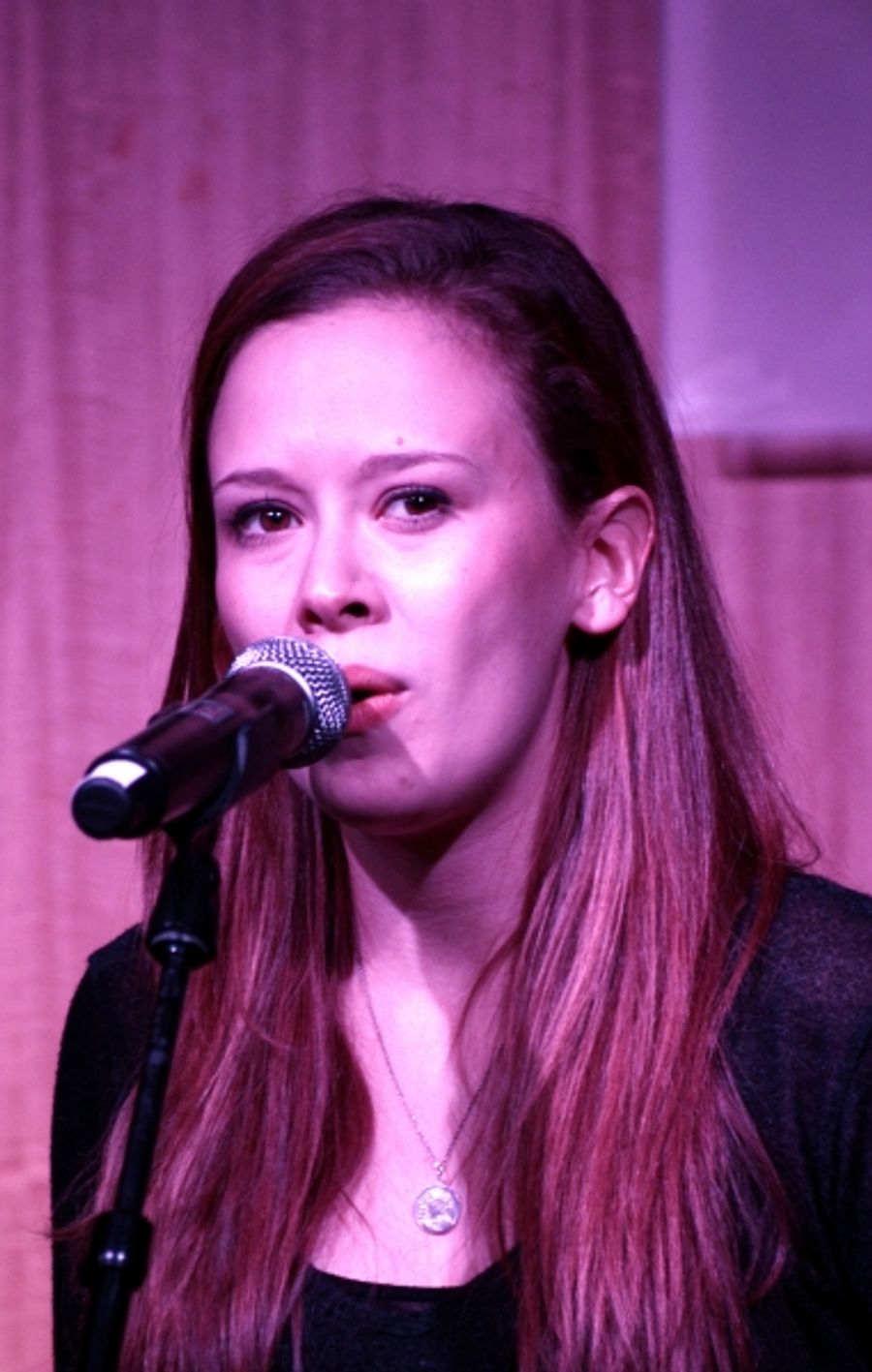 Photo Coverage: Marin Mazzie, Molly Ranson and CARRIE Cast Perform at Barnes & Noble Image