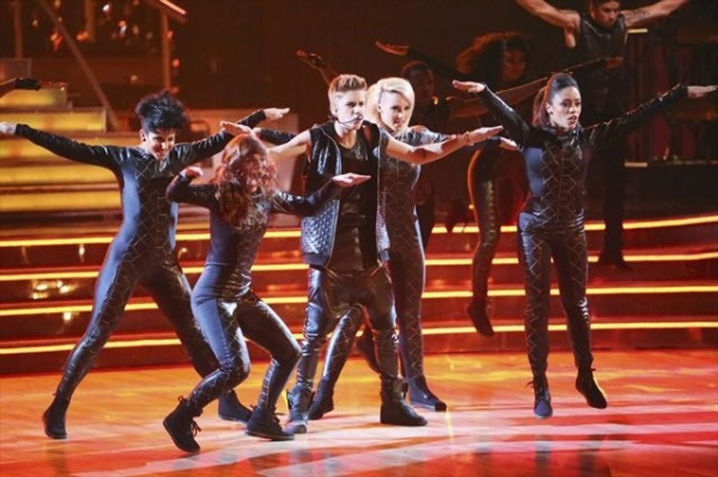 Photo Coverage: Dancing with the Stars First Results Show + Justin Bieber!  Image