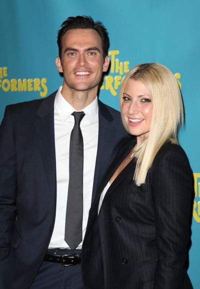  Cheyenne Jackson and actress Ari Graynor  Photo