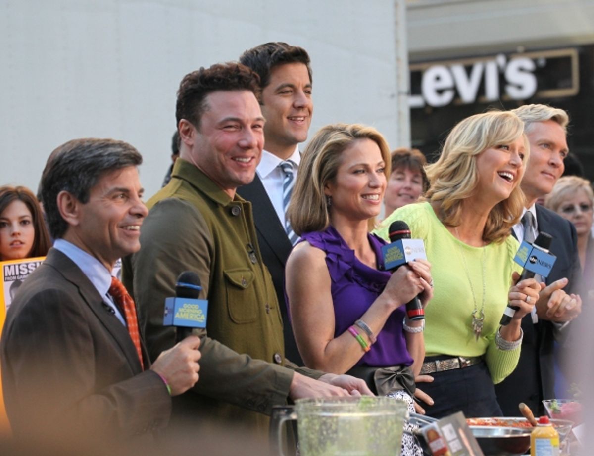  Chef Rocco Dispirito with George Stephanopoulos, JoshElliott, Lara Spencer and Sam Champion at 