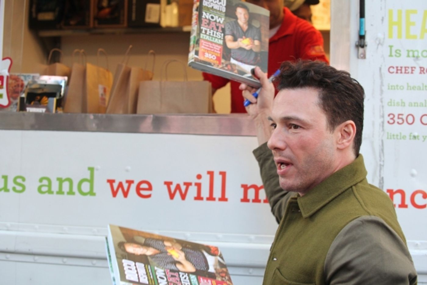 Photo Coverage: Rocco DiSpirito Vistis GOOD MORNING AMERICA Image