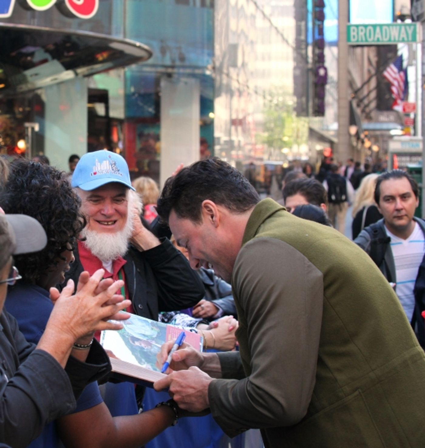 Photo Coverage: Rocco DiSpirito Vistis GOOD MORNING AMERICA Image