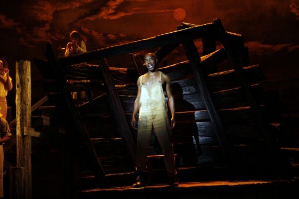 Photo Flash: First Look at Rodney Hicks, Randy Scholz and More in Village Theatre's BIG RIVER  Image