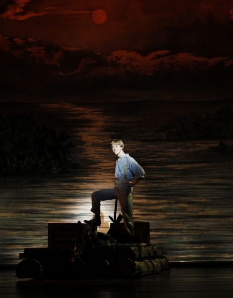 Photo Flash: First Look at Rodney Hicks, Randy Scholz and More in Village Theatre's BIG RIVER  Image