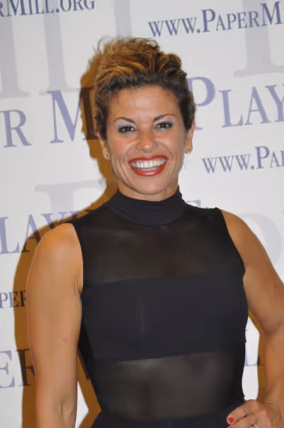 Rachelle Rak Photo