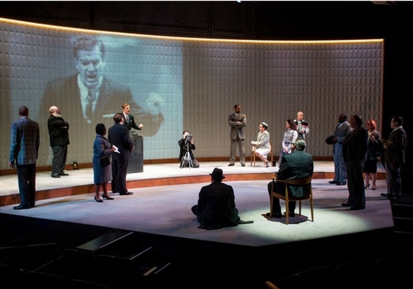 Photo Flash: First Look at Dion Graham, Kevin Kilner and More in Centerstage's AN ENEMY OF THE PEOPLE  Image