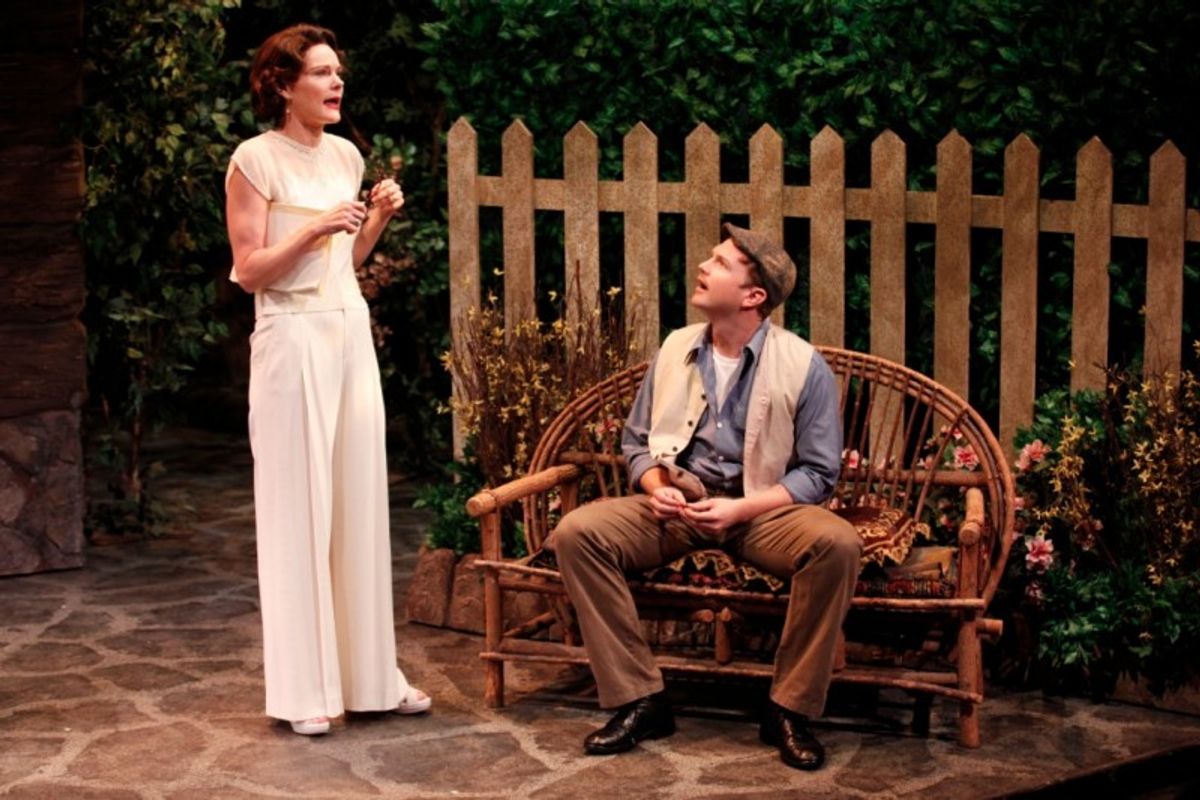 Carolyn McCormick as Lynn Fontanne and John Wernke as Carl Sederholm at 