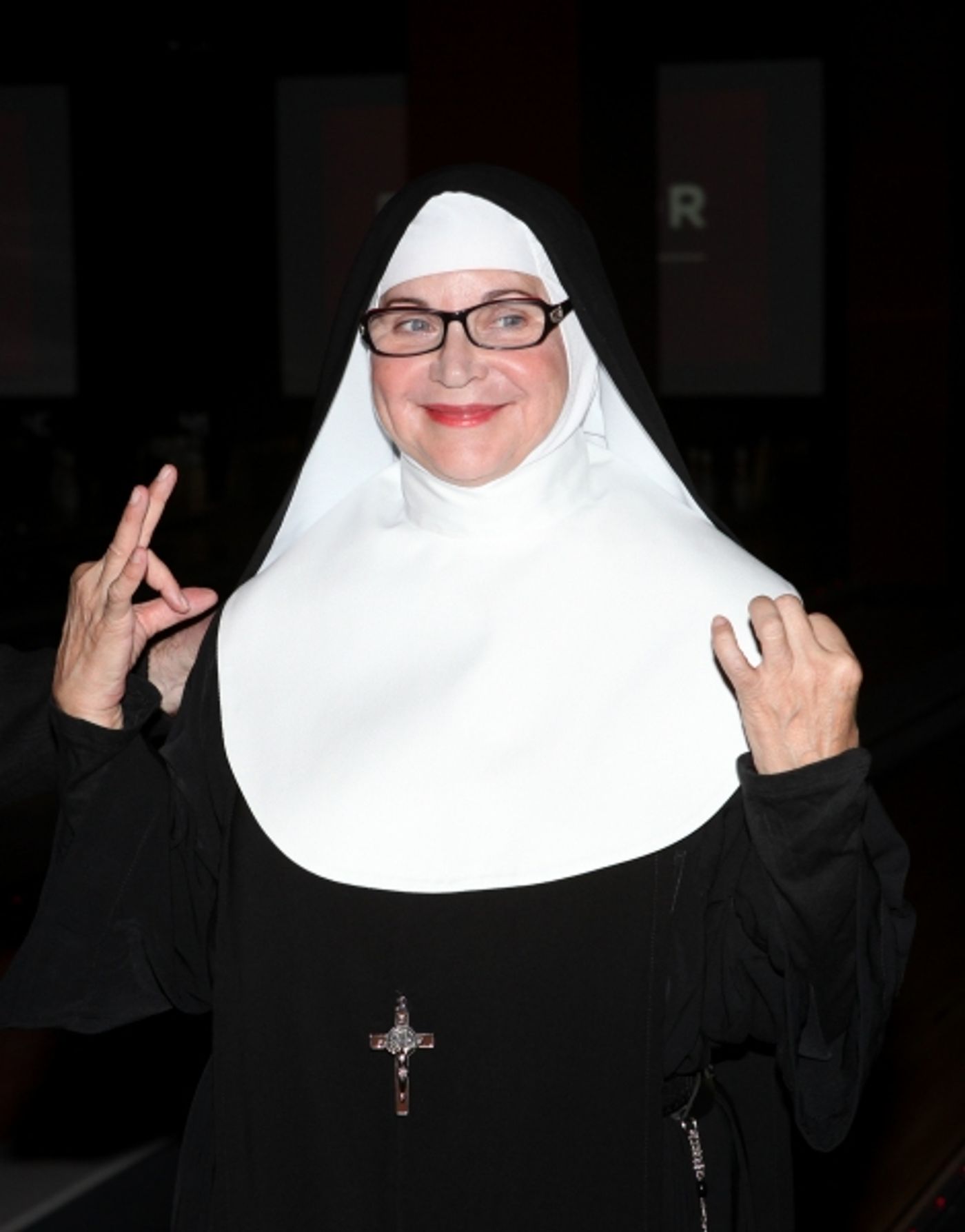 Photo Coverage: Cindy Williams & NUNSET BOULEVARD Cast Meet the Press!  Image