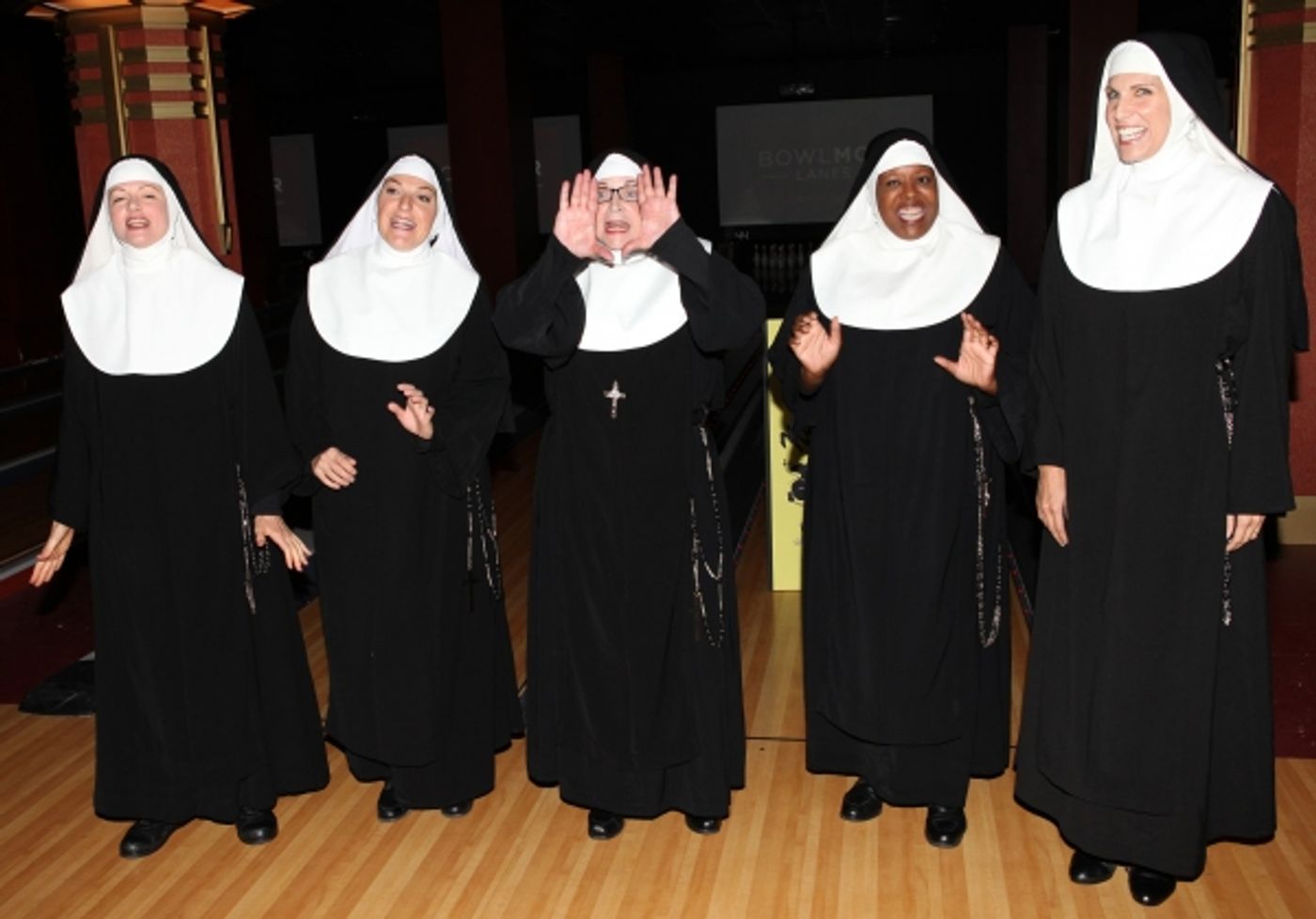 Photo Coverage: Cindy Williams & NUNSET BOULEVARD Cast Meet the Press!  Image