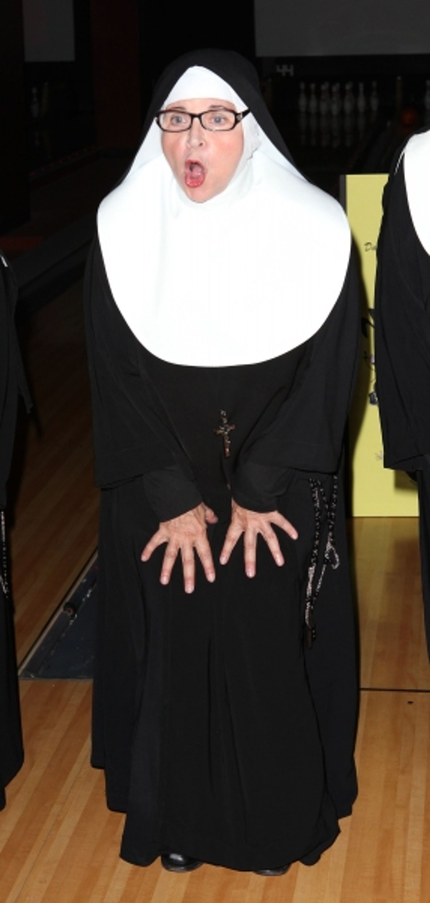 Photo Coverage: Cindy Williams & NUNSET BOULEVARD Cast Meet the Press!  Image