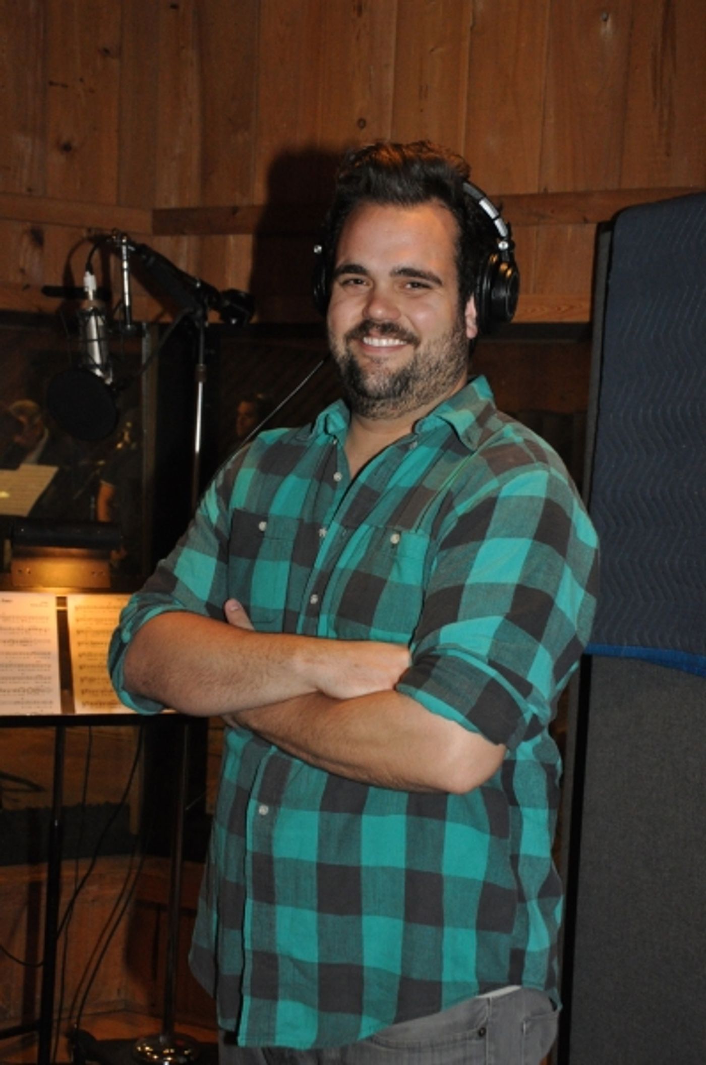 Photo Coverage Exclusive: PETER AND THE STARCATCHER Cast Records 'Carols For A Cure'  Image