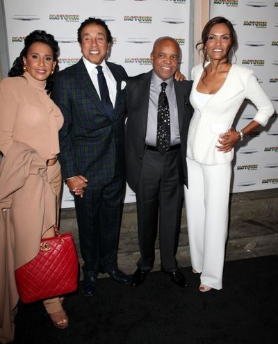 Berry Gordy  

Date Of Birth:
November 28, 1929 (82)
Birth Place:
Detroit, MI, U Photo