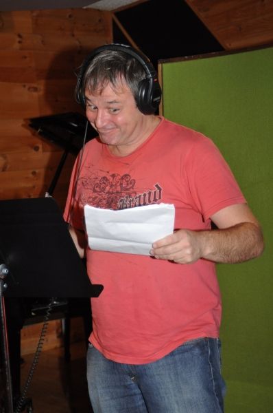 Exclusive Photos: CHAPLIN Cast Records 'Carols For A Cure' Image