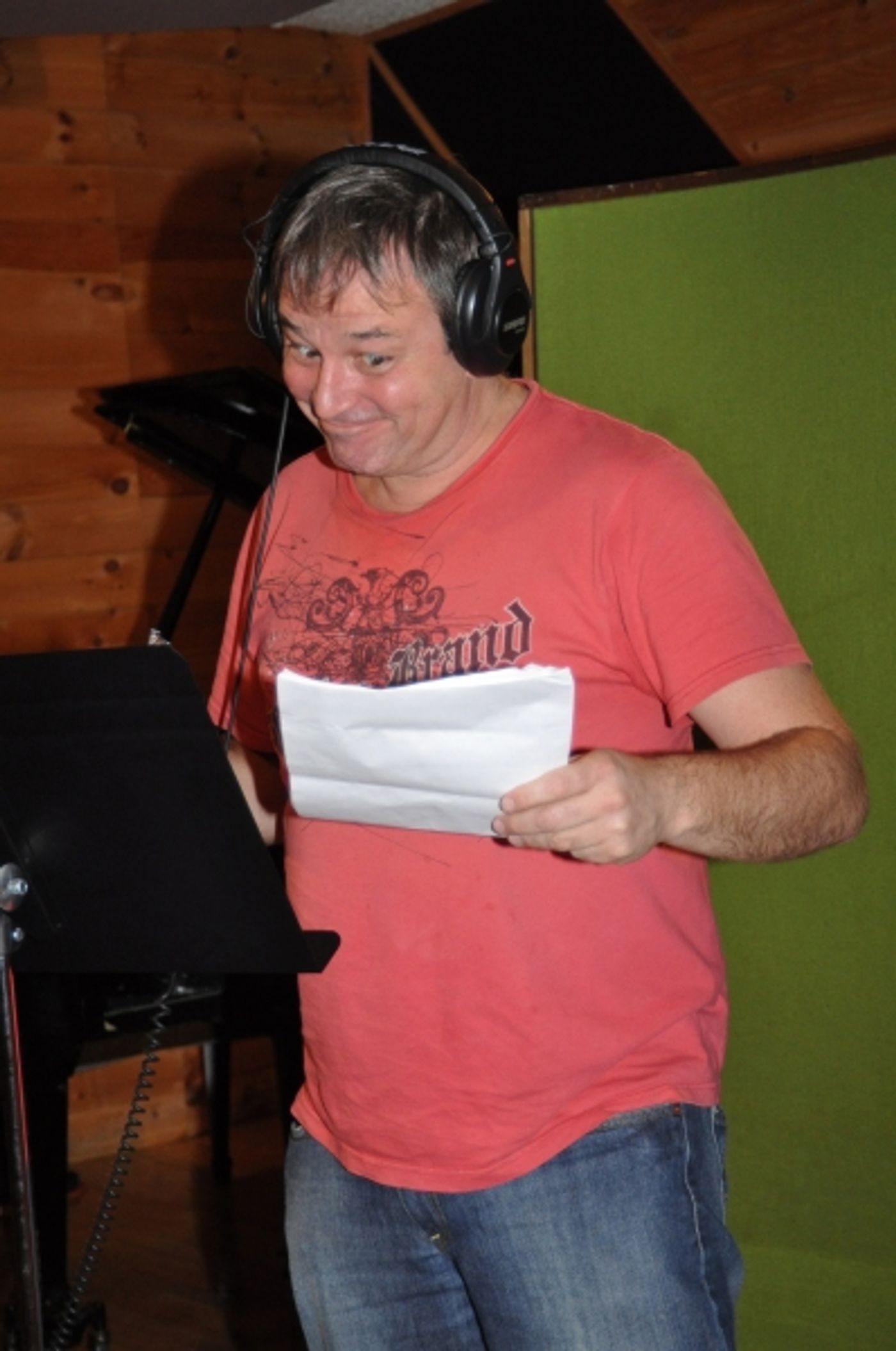 Exclusive Photos: CHAPLIN Cast Records 'Carols For A Cure'  Image