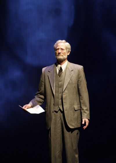 Timothy Landfield Photo