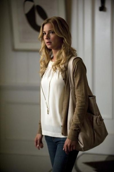 EMILY VANCAMP Photo