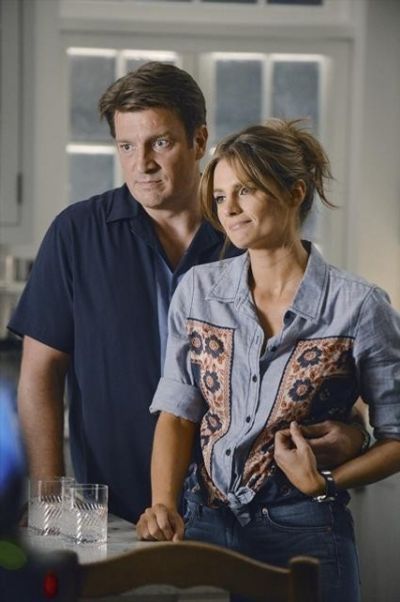 NATHAN FILLION, STANA KATIC Photo