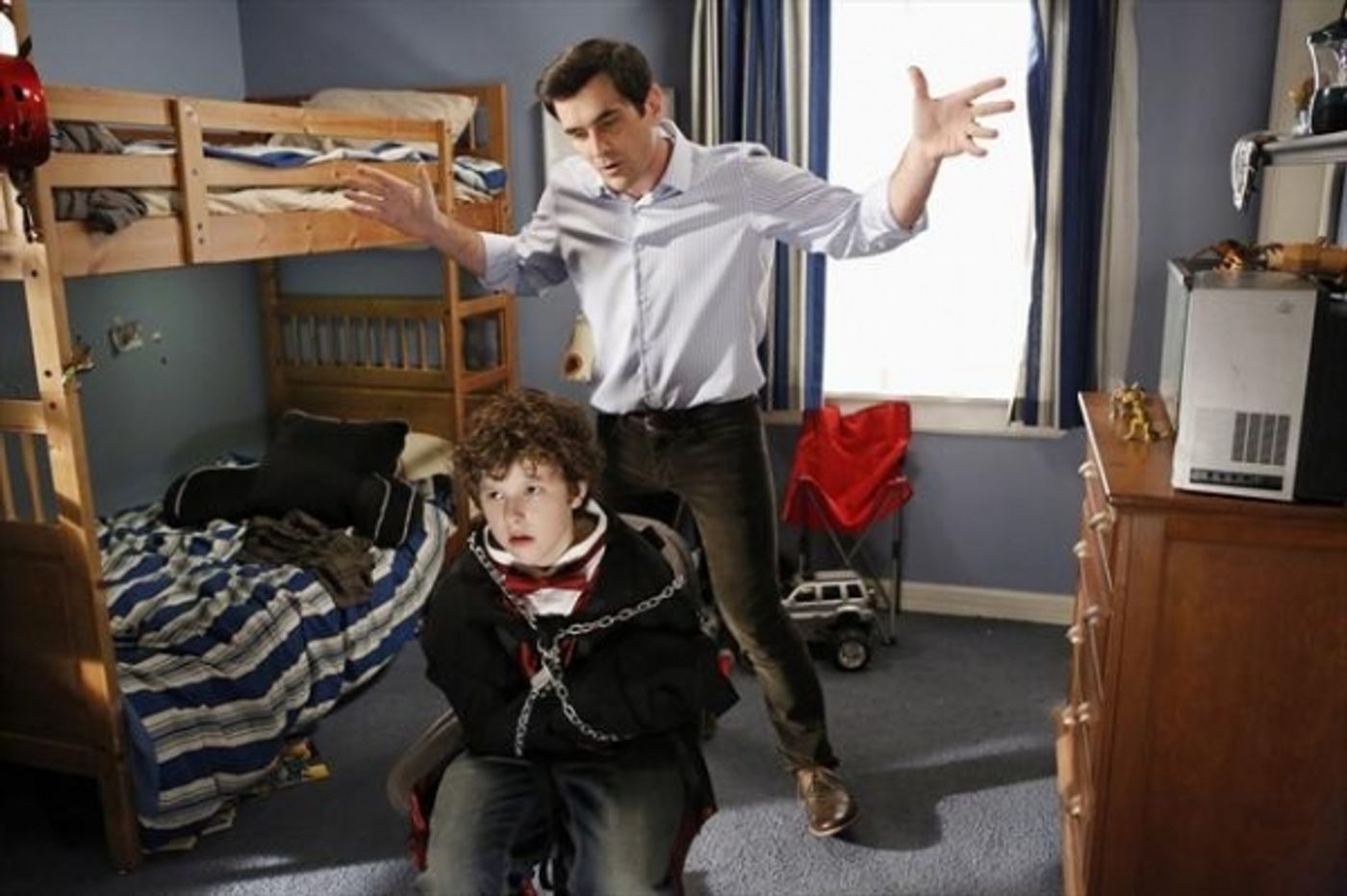Photo Coverage: Sneak Preview at MODERN FAMILY's 10/17 Episode  Image
