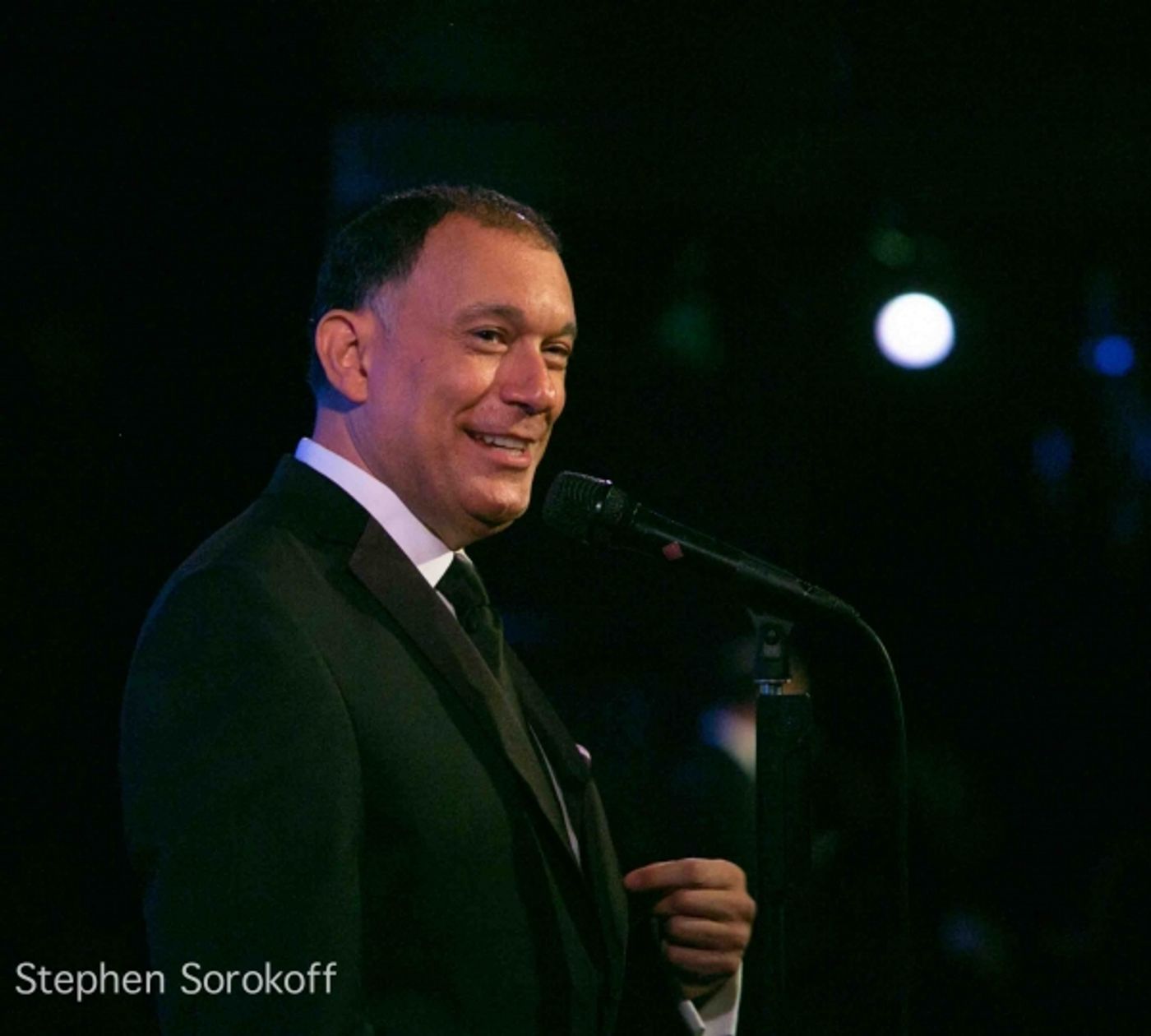 Photo Coverage: Frank Dain's THE MAGIC OF MATHIS at the Metropolitan Room  Image