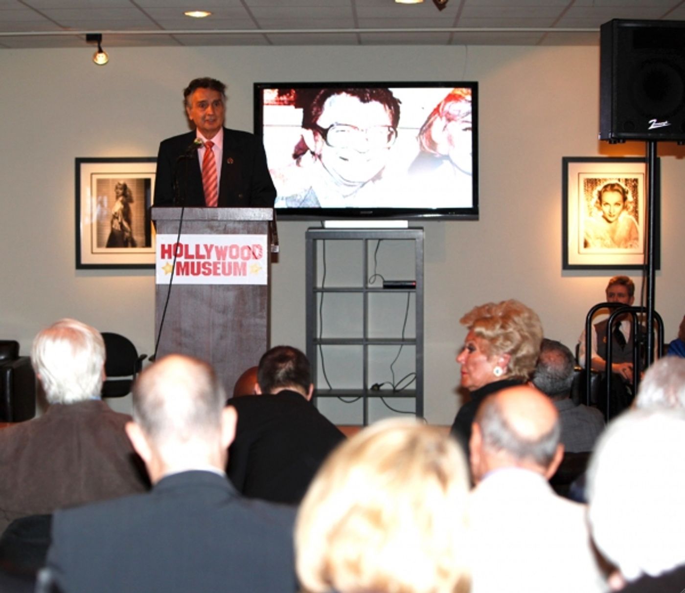 Photo Flash: Over 300 Stars Gather to Celebrate Life Industry Advocate Dale Olson Photo Flash: Over 300 Stars Gather to Celebrate Life Industry Advocate Dale Olson Image