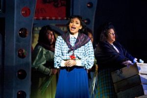 Tia DeShazor @ BroadwayWorld Tia DeShazor Photo